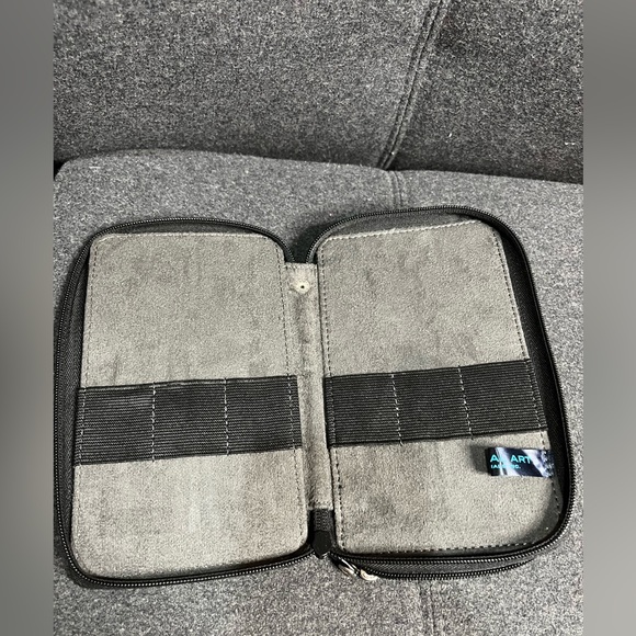 Global art canvas pencil case - Picture 7 of 11